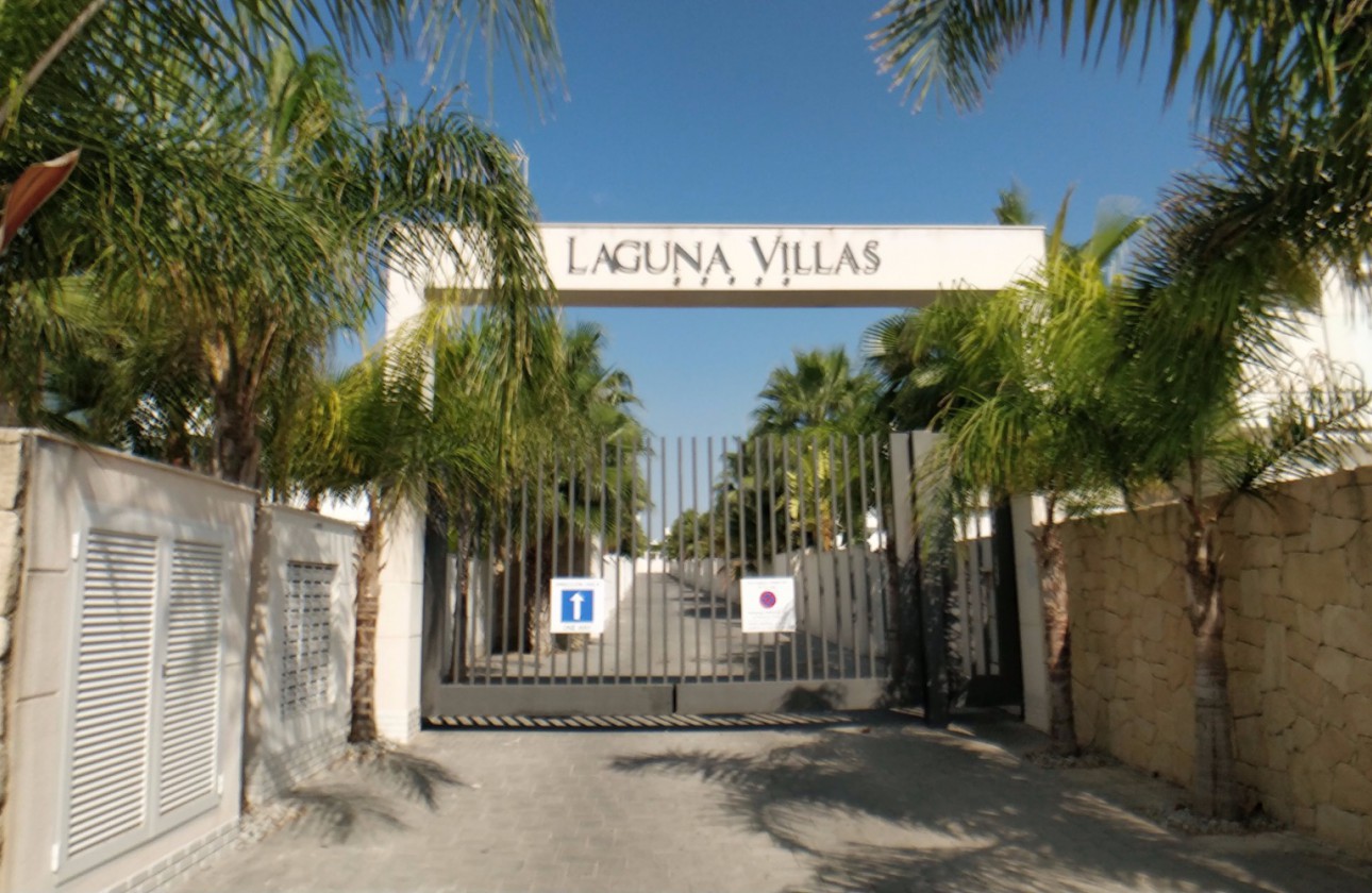 Sale - Detached villa - Ciudad Quesada - Dona Pepa