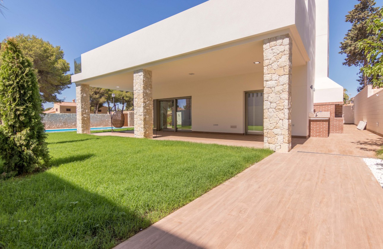 New Build - Detached villa - Campoamor